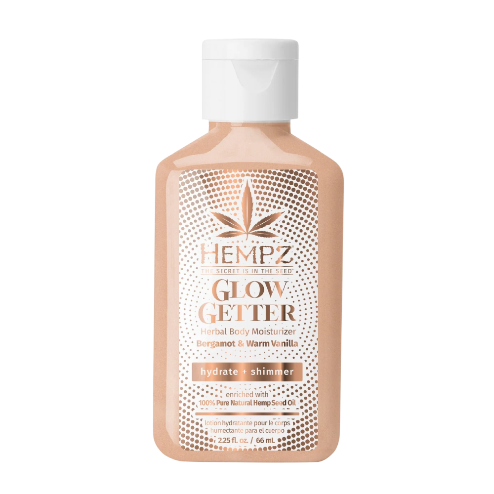 HEMPZ Glow Getter Shimmer Herbal Body Moisturizer Bergamot & Warm Vanilla 66ml - Молочко для тіла з шиммером "Бергамот та Тепла Ваніль" HEMPZ Glow Getter Shimmer Herbal Body Moisturizer Bergamot & Warm Vanilla 66ml - Молочко для тіла з шиммером "Бергамот та Тепла Ваніль"